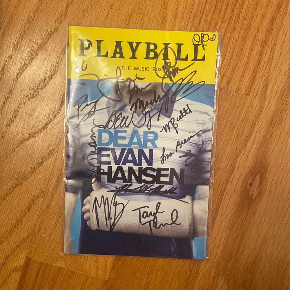 2018 Dear Evan Hansen signed playbill
